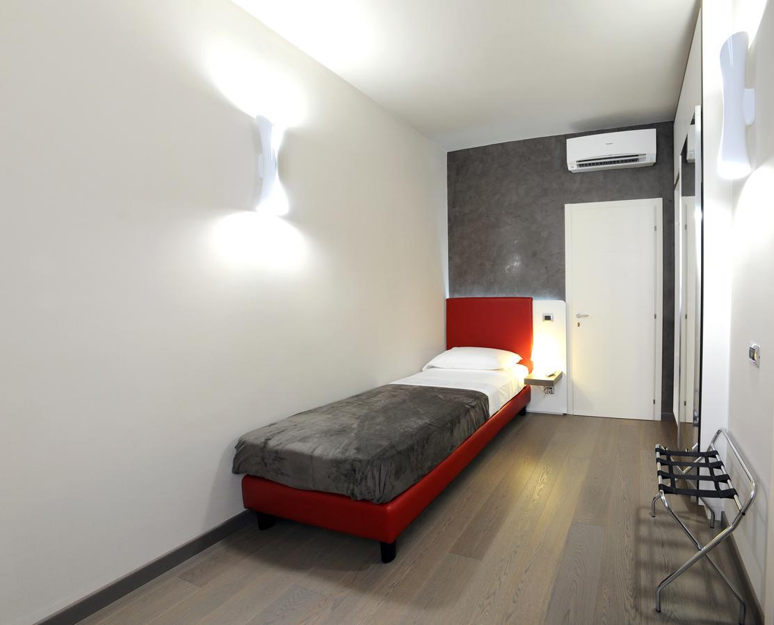Single Room with Private Bathroom