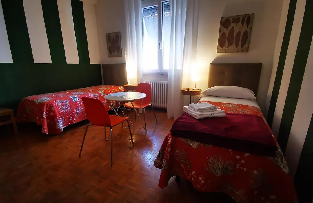 Affittacamere Room Ospedale Maggiore-1