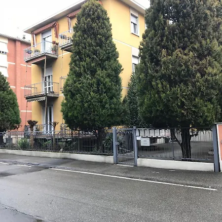 Affittacamere Room Ospedale Maggiore-2